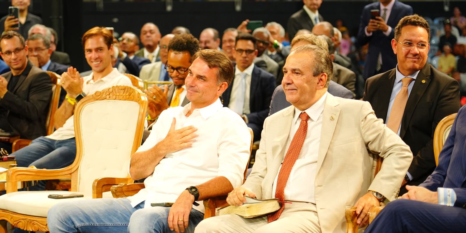 Flávio passa domingo reunido com prefeitos e vereadores de São Paulo 5 55583094819 08b4d2acc4 o