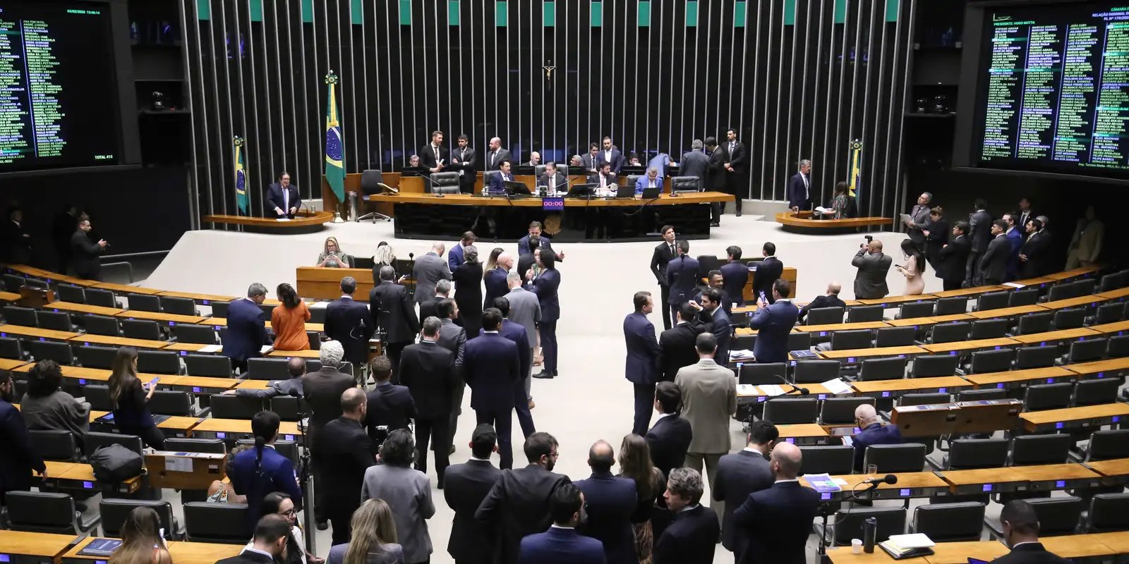 Cresce número de mulheres eleitas para o Congresso Nacional 5 camara dos deputados votacao