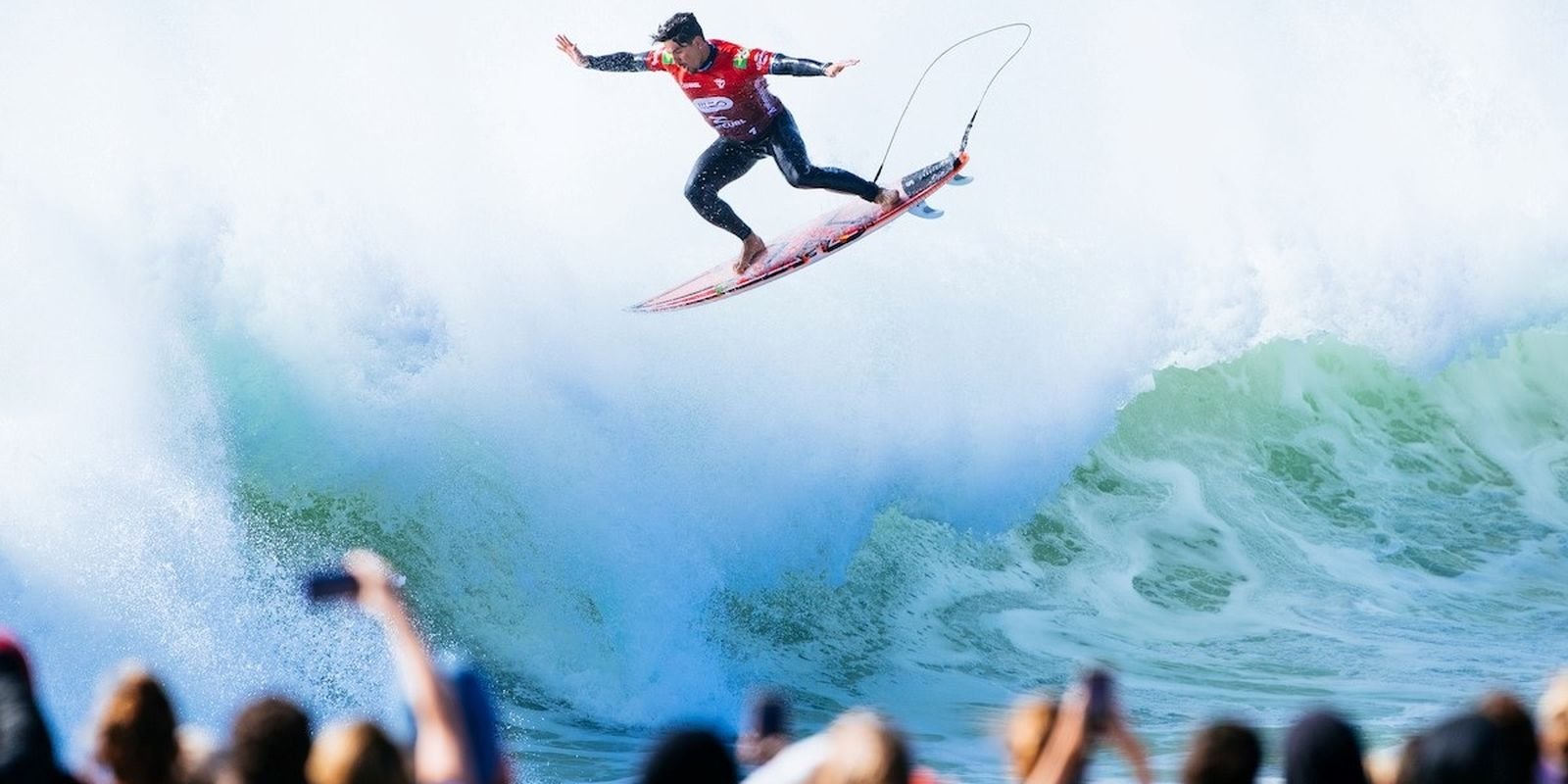 Gabriel Medina é vice-campeão em Peniche e assume a 4ª posição no ranking mundial de surfe 5 gabriel medina vice campeao peniche 2026