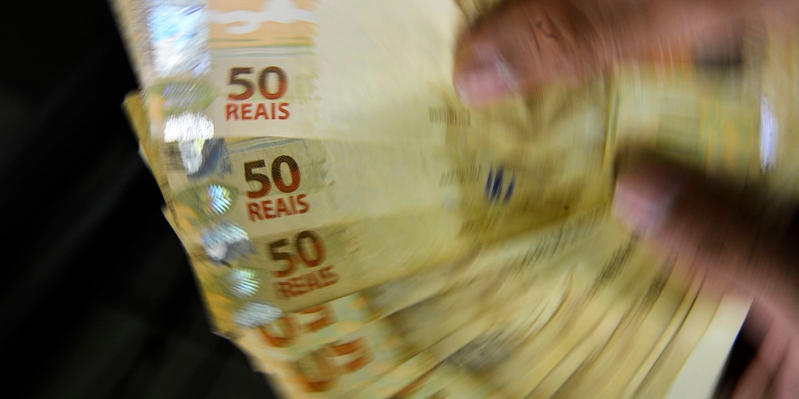 Governo federal libera R$ 950 milhões para instalação do Comitê do IBS 5 real moeda dinheiro mcajr 2904223675