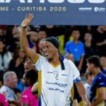 Ronaldinho Gaúcho anuncia retorno aos gramados pelo clube italiano Ravenna 10 rg01