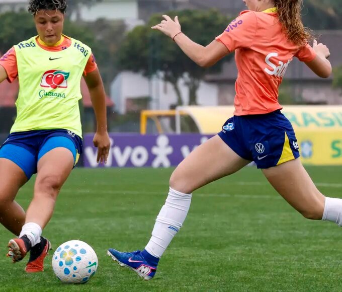 Seleção feminina sub-17 é convocada para mais uma Copa do Mundo 14 selecao sub 17 fem treino granja 02 10 26 57