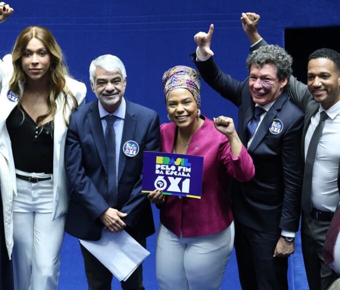 CUT apoia fim da escala 6x1 e CNI cobra revisão de PEC aprovada 14 sem titulo 2